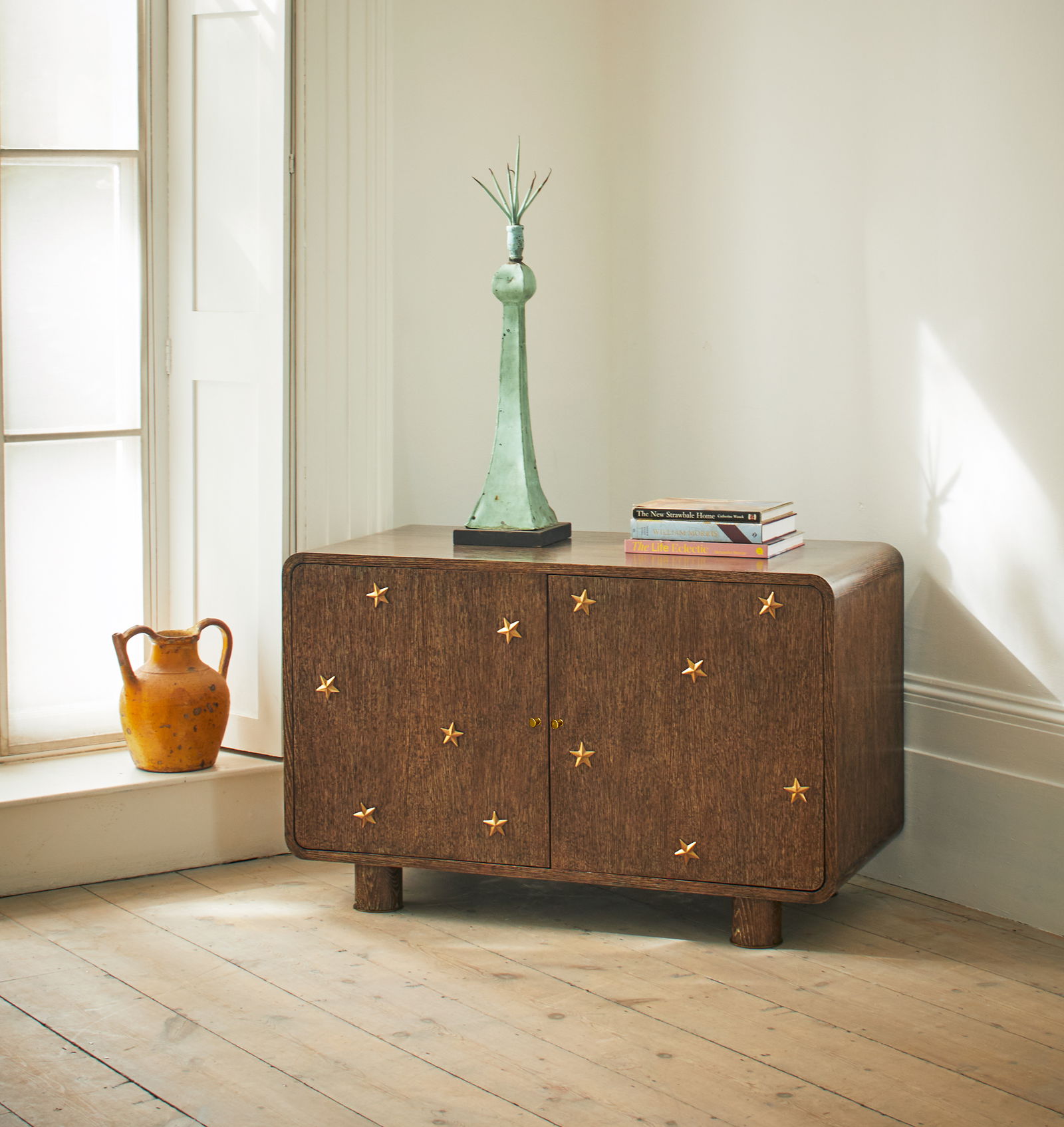 Mariner Cabinet 5541.DOL.000 01