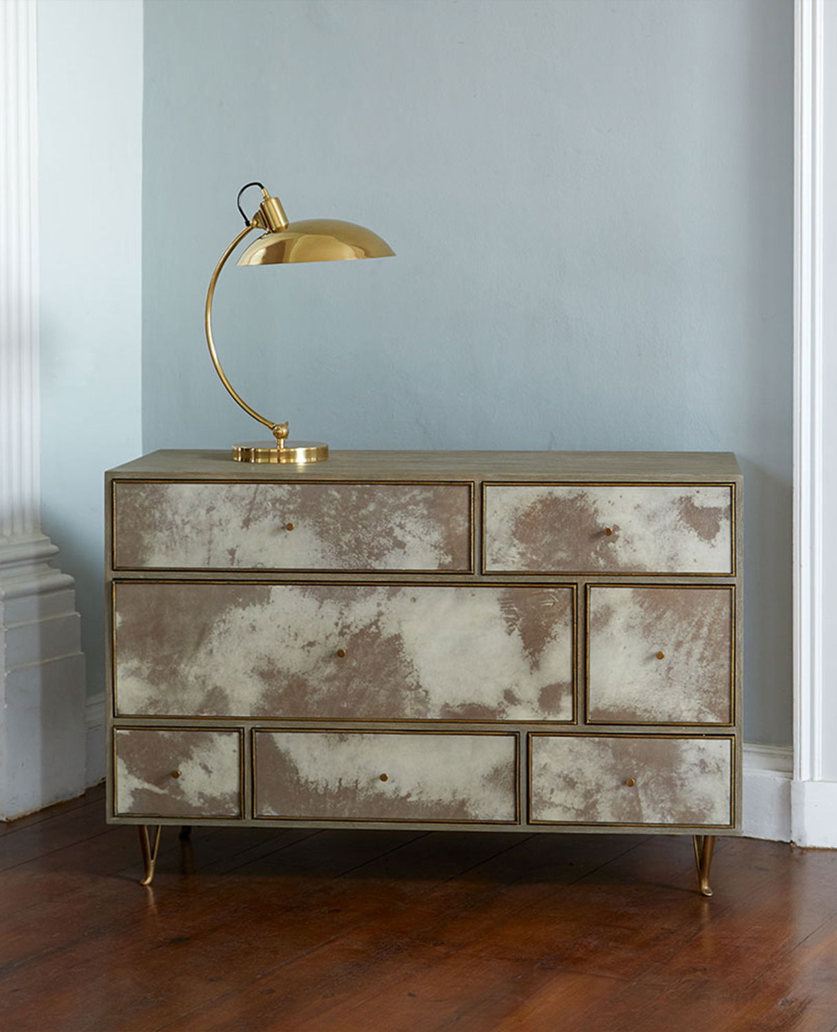 Julian Chichester Furniture and Lighting Variable Product Alfred Chest 5064.HOK.000 01