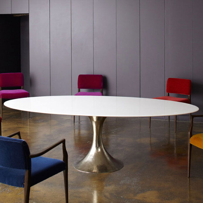 dakota dining table oval standard 1852.cus .000 01 692x692